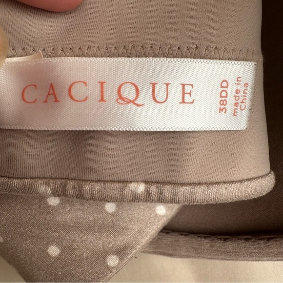 Cacique Bra 38DD Lightly Lined Balconette Beige Tan Lace Polka Dot Comfortable - Picture 9 of 10
